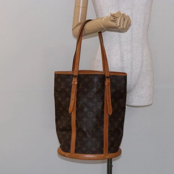 LOUIS VUITTON Monogram Bucket GM Shoulder Bag Vintage M42236 LV Auth 139484 - Picture 1 of 16